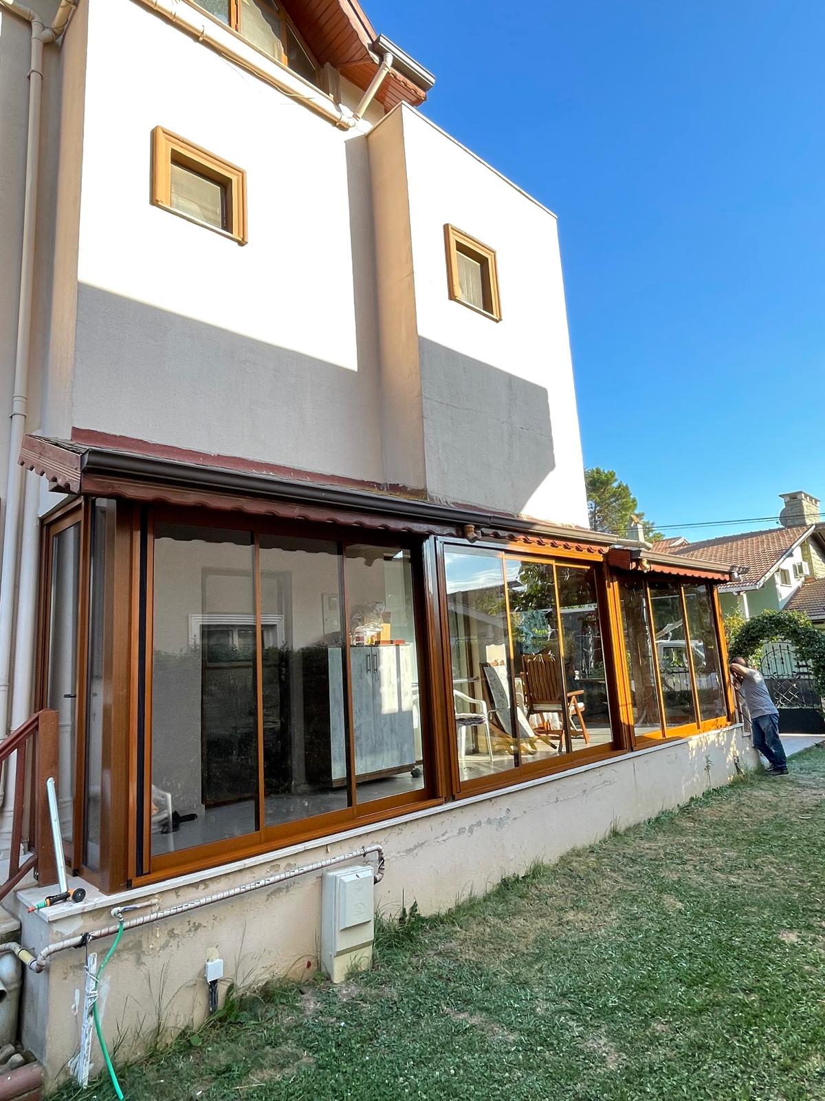 Kış Bahçesi Ve Giyotin 50